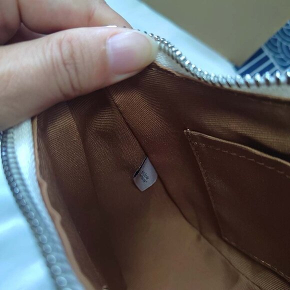 SNOWSUIT / 3M / LIKE NEW - Picture 5 of 12